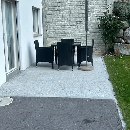 Gemuetliche Mit Bergblick